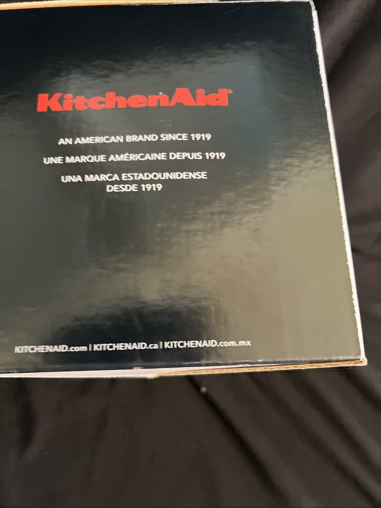 KitchenAid Stand mixer Attachment Slicer Shredder Open Box