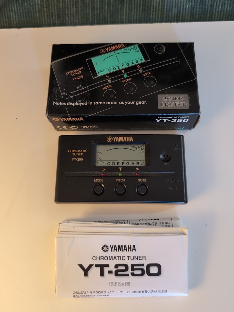 Yamaha Chromatic Tuner YT-250 Guitar
