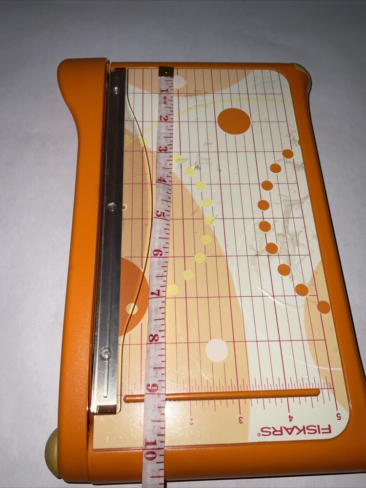 Fiskars Card Making Bypass Trimmer 9" Guillotine Pre-Owned