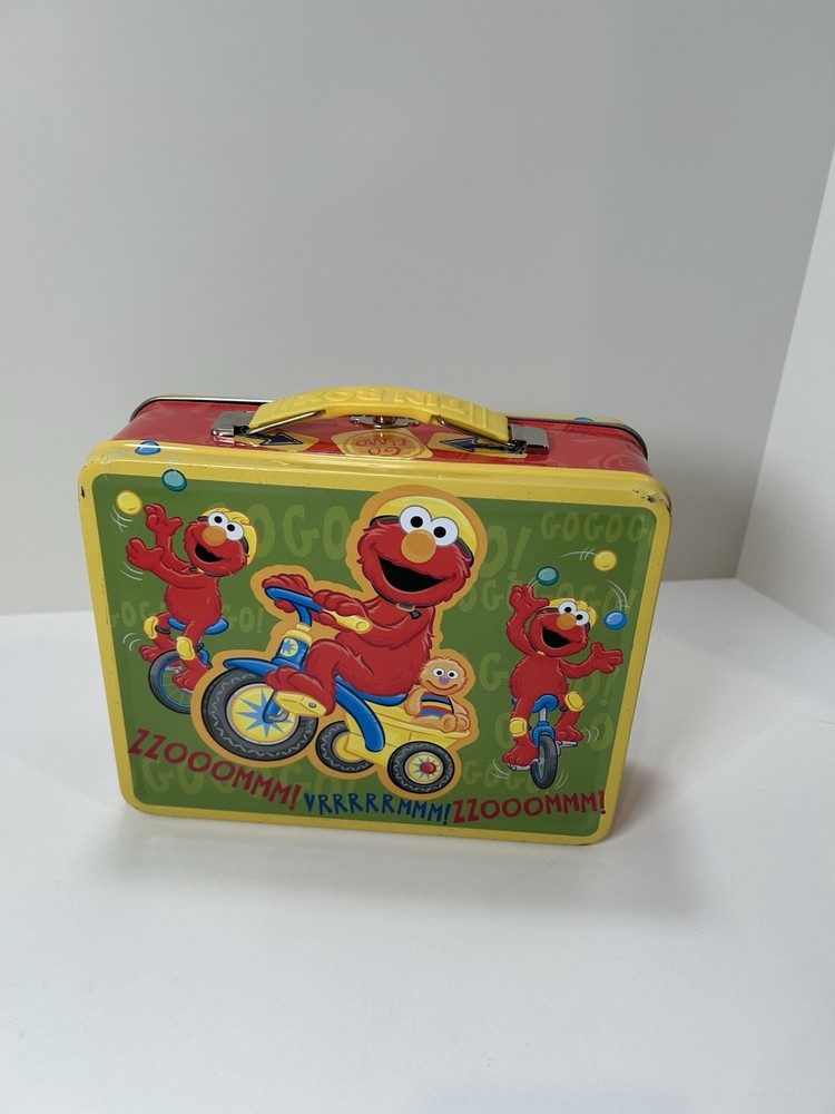 ELMO LUNCH BOX SESAME WORKSHOP TIN WITH PLASTIC HANDLE