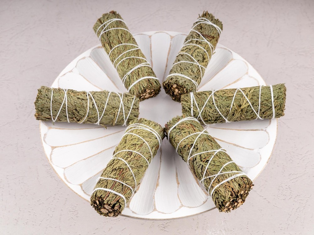 Cedar Smudge Stick – 4” Cedar Bundle for Home Cleansing, Energy Healing, Meditat