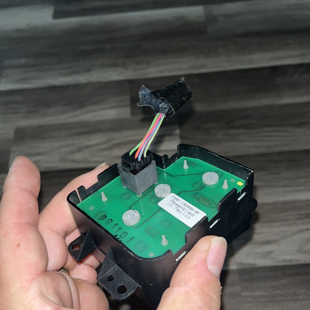 Info Display Switch Control F80F10D996BF OEM Lincoln Continental 2000