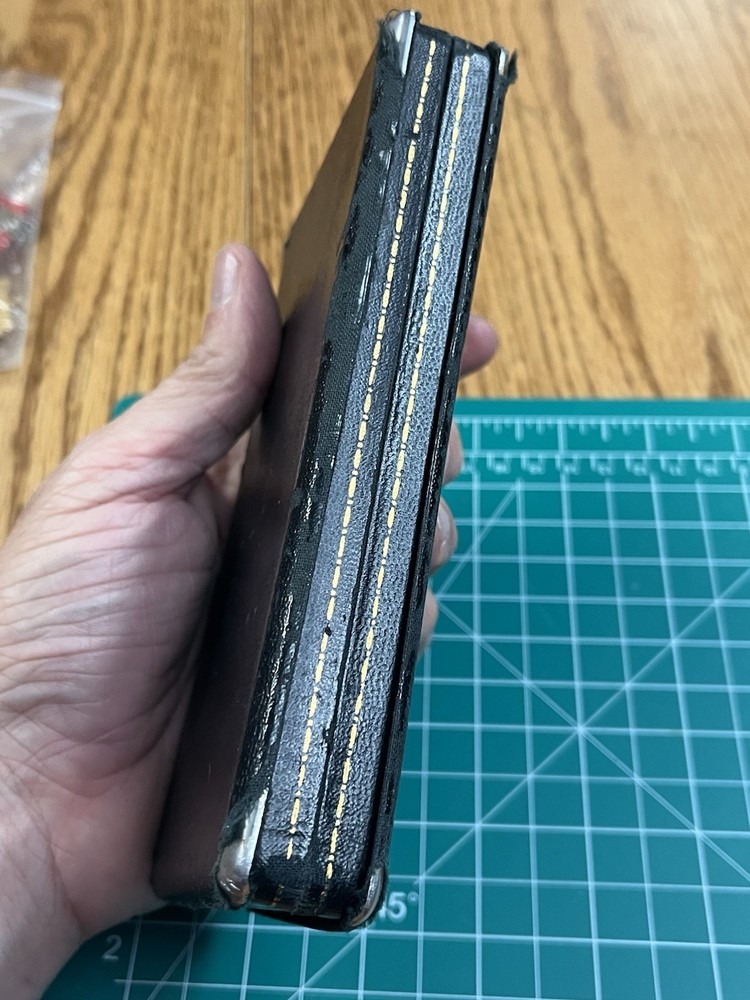 WWII Distinguished Flying Cross Box / Case