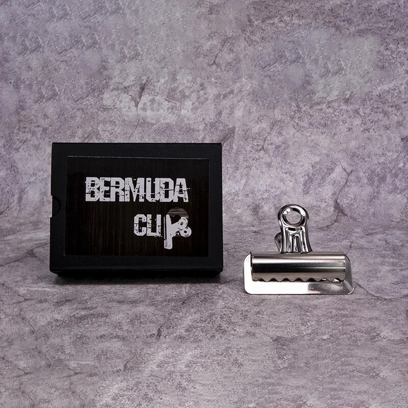 The Executive Clip – Ultimate Magic Switching Device!