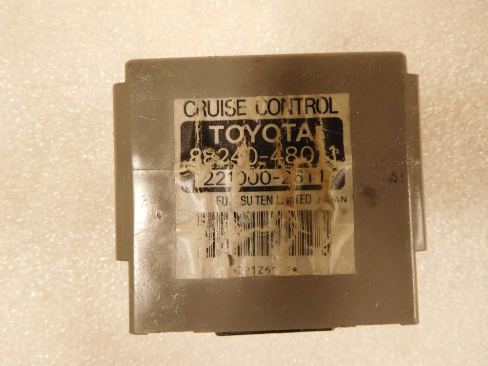 1999  Lexus  RX300  Cruise  Control  Module   88240-48011