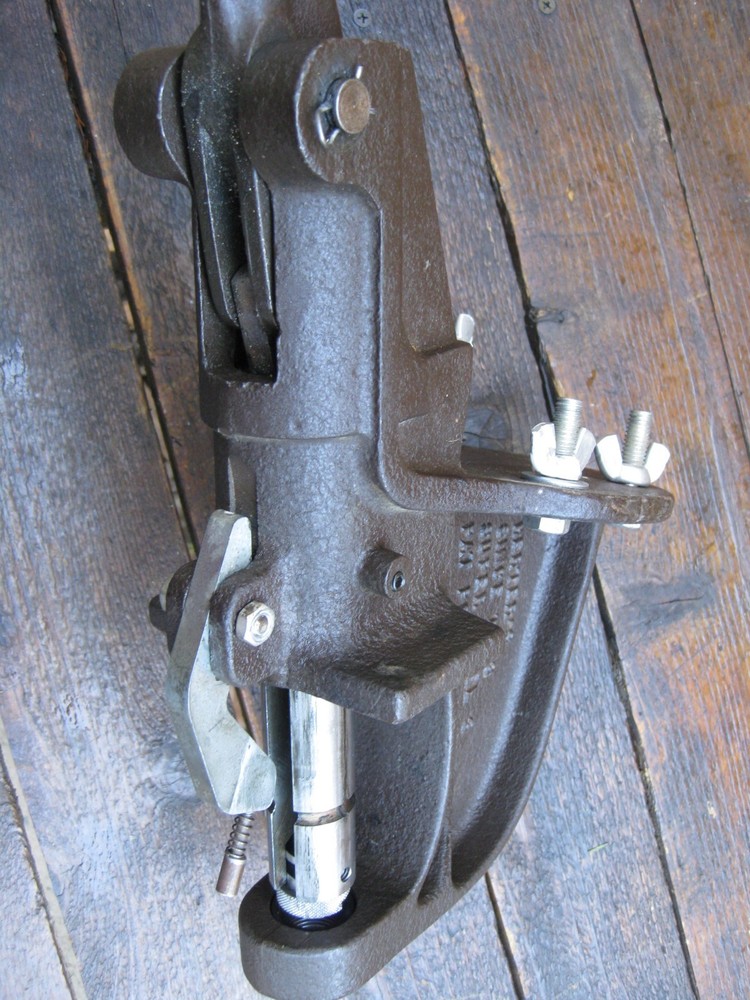 Herter's Super Model 3 Single Stage Reloading Press w/Primer Arm