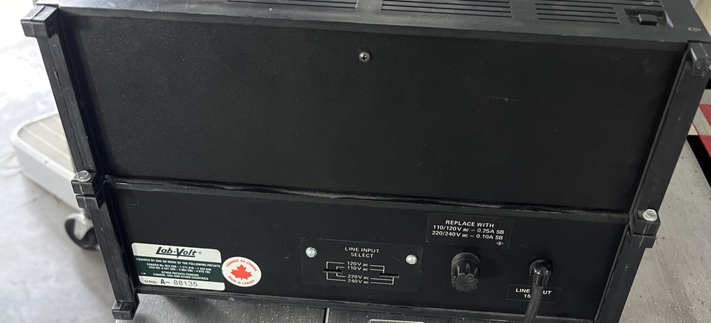 Lab Volt model 555A explorarory electronics laboratory