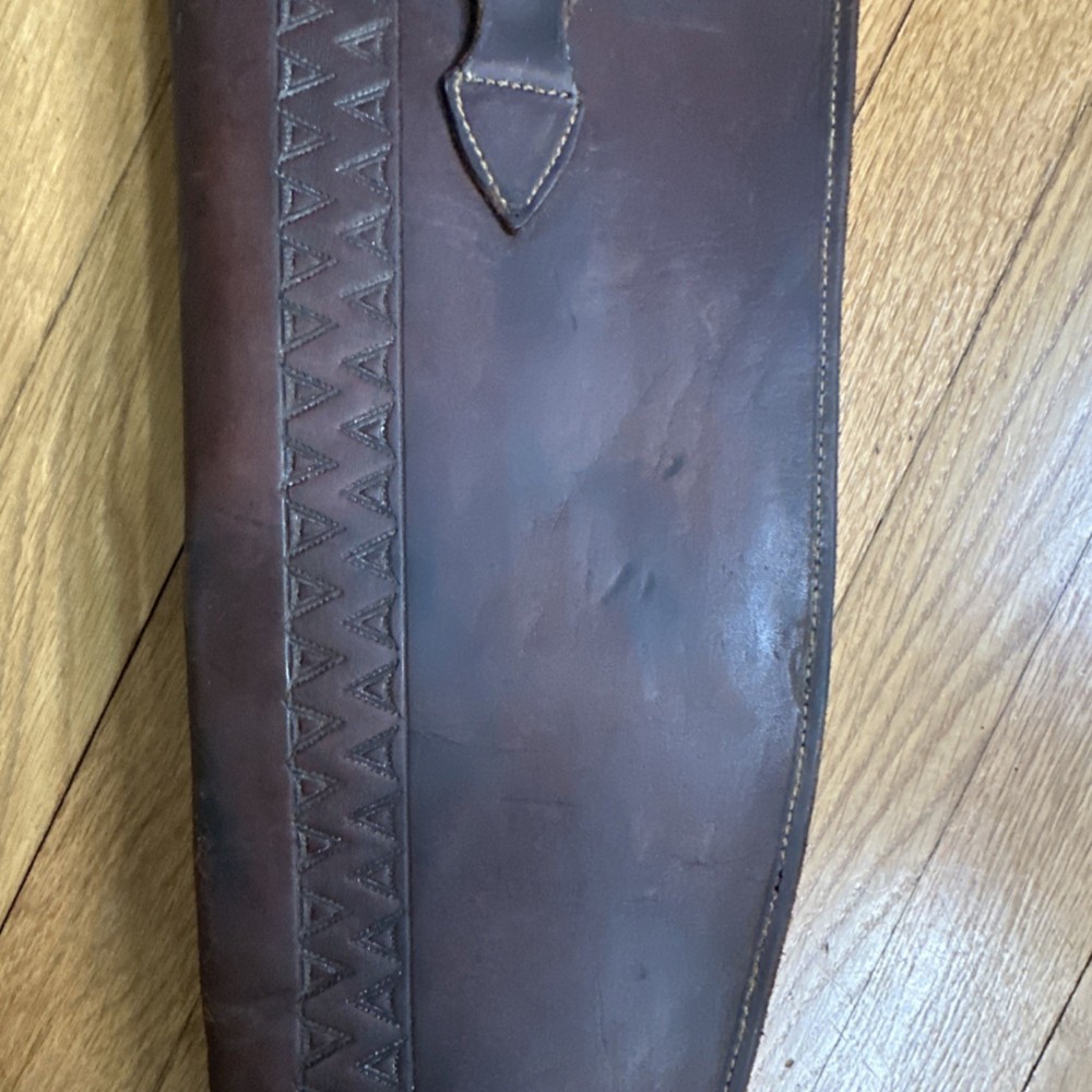 V.L. & A. Brown Leather Rifle Gun Sleeve/Drawstring Closure Saddle Strap Broken