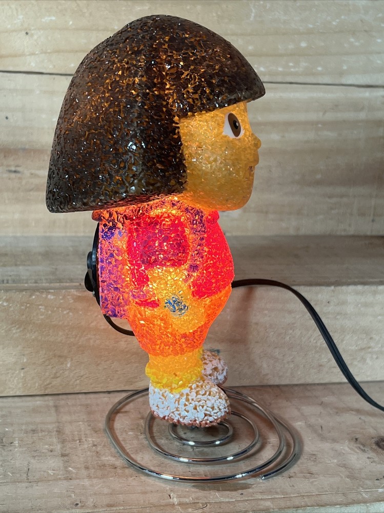 Dora The Explorer, Night Light Table Lamp Plastic Metal Spring Base 9-1/2”