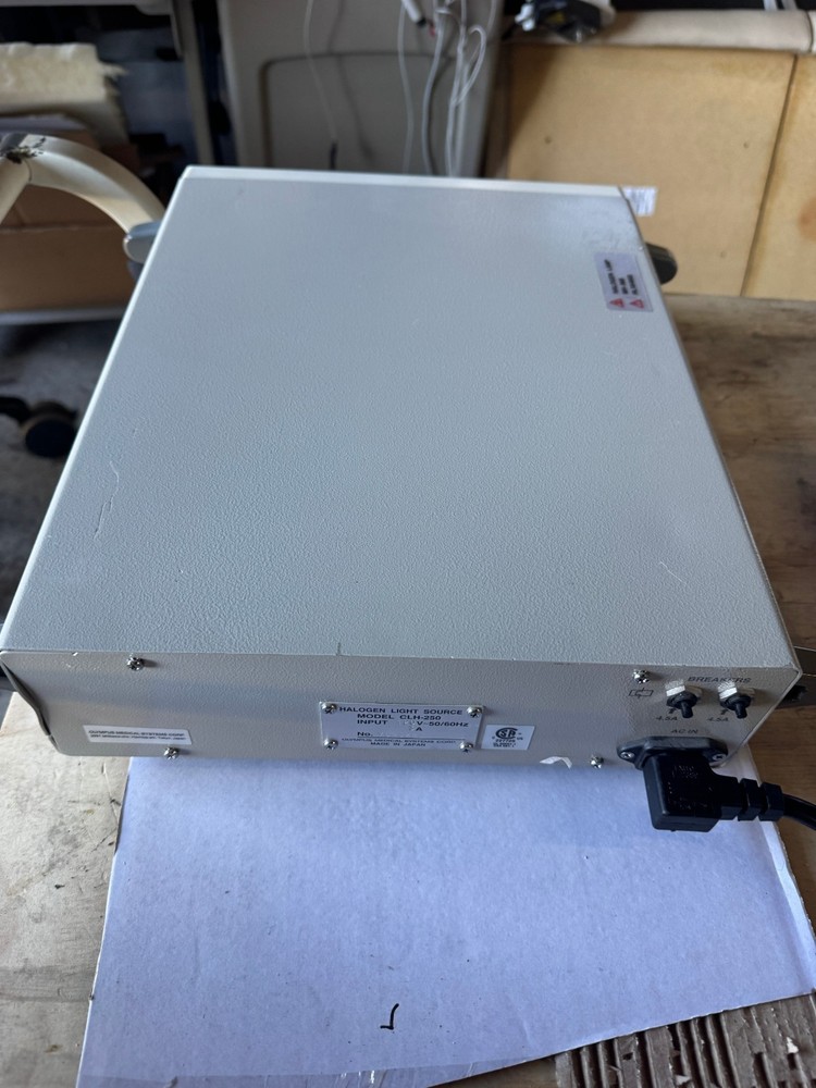 Olympus CLH-250 Light Source