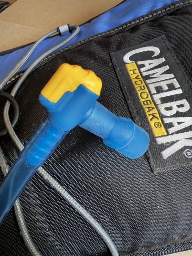 Camelbak Hydration Pack Small 1.5L Black/Blue - New