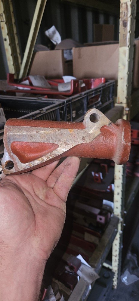 Kuhn Bearing Support 57720600