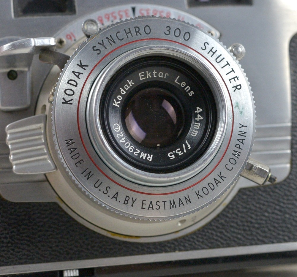 Kodak Signet 35 camera w/case