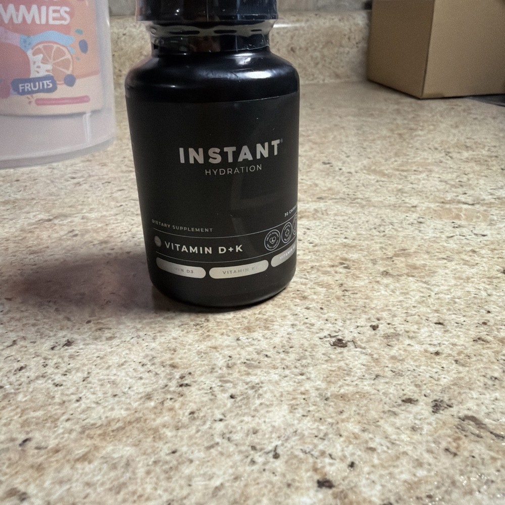 Instant Hydration Premium Electrolyte Drink Mix - Raspberry, Plus Supplement