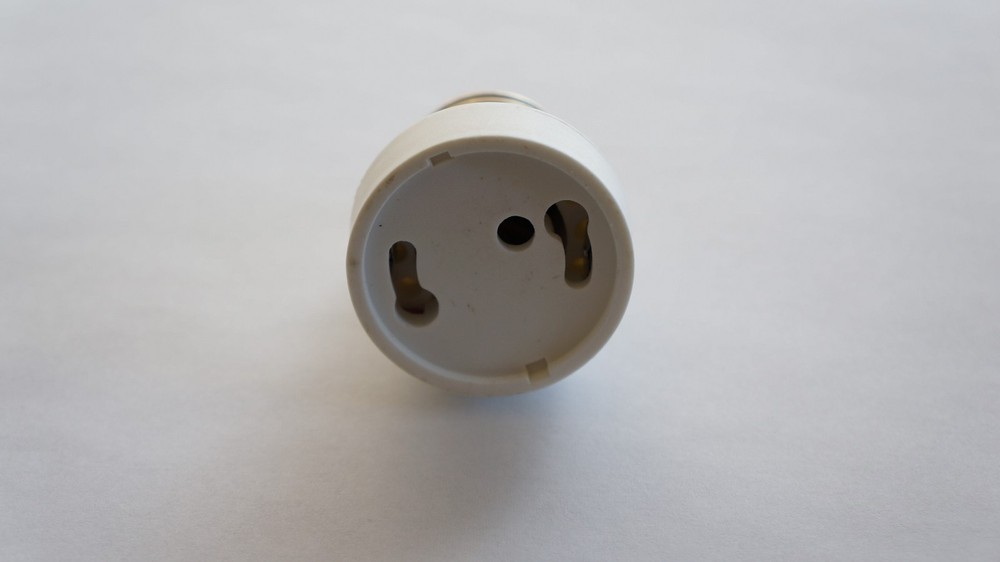 (5pcs) E26 MediumEdison Screw to GU24 Bin-Pin Base Socket Adapter Converter