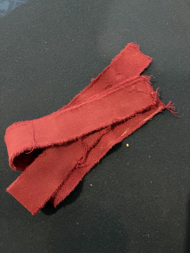 Used 9ft Simonis 960 Red Pool Table Felt 9ft, Great Condition