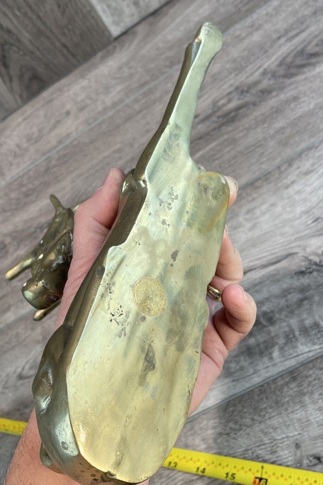 Vintage Solid Brass Stag Deer Laying Down Covered Trinket Box Figure
