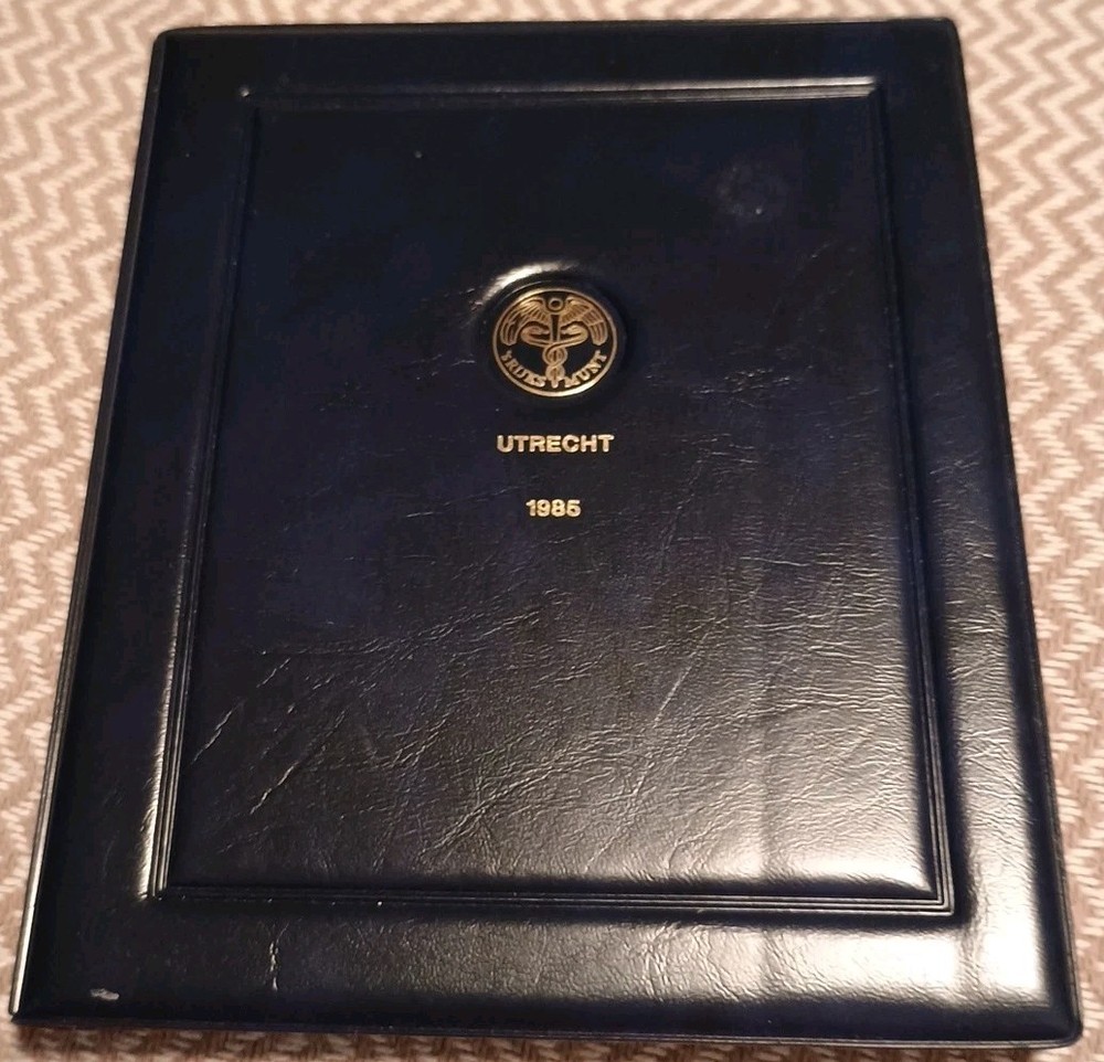 1985 Netherlands Proof Set with Silver Year Medallion