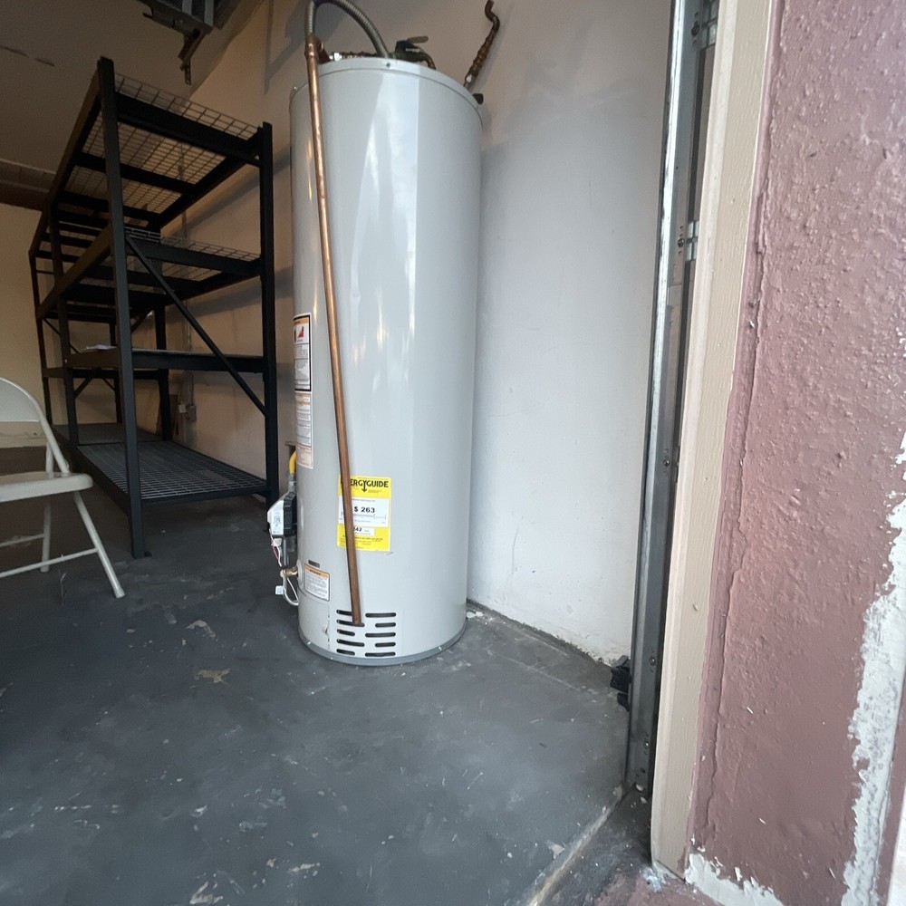 Bradford White RG240T6N 40 Gallon Atmospheric Vent Natural Gas Water Heater