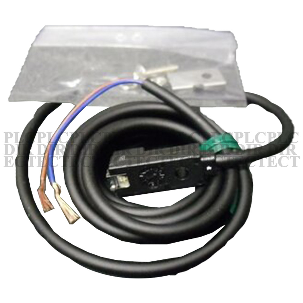 NEW SUNX GXL-8FU Proximity Switch Sensor
