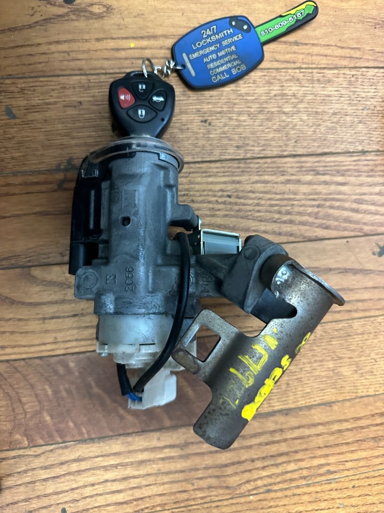 2006 SCION TC OEM A/T Engine Computer Ignition Switch Immobilizer Module w/Key