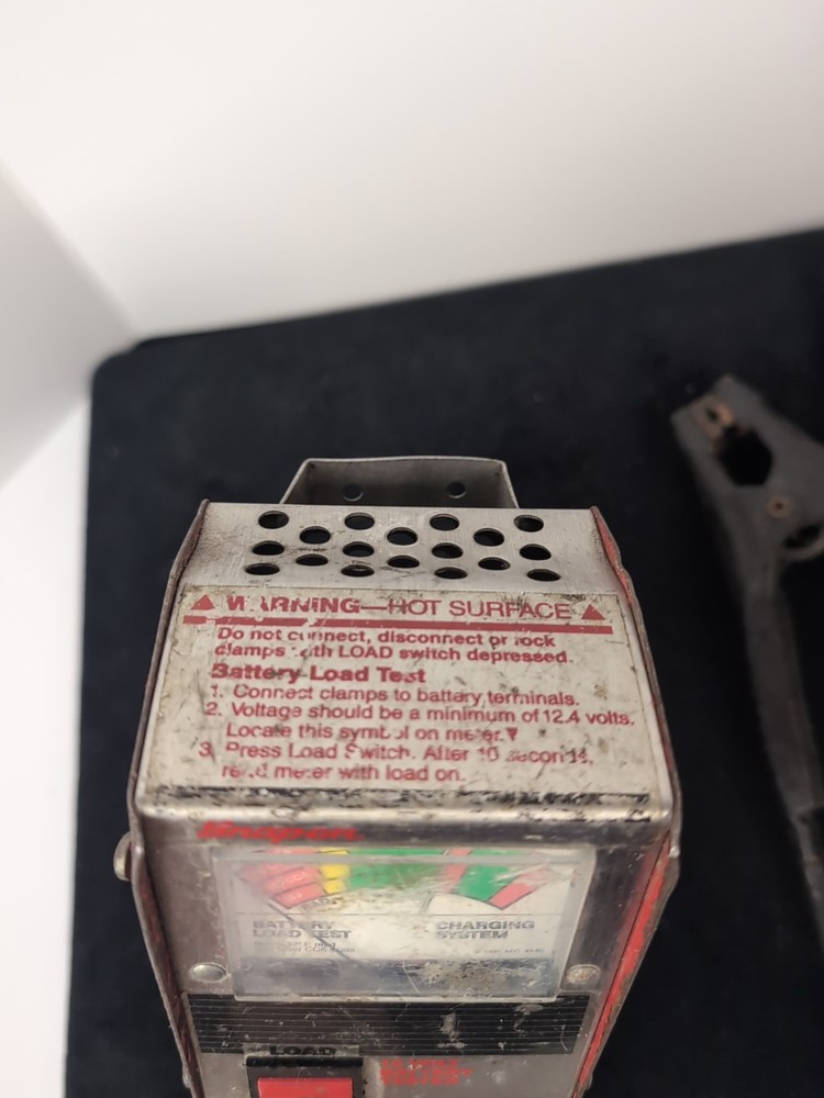 Snap On 12 Volt Battery Tester YA201