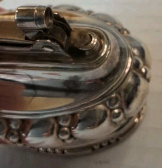 Vintage Ronson CROWN Silver Lighter