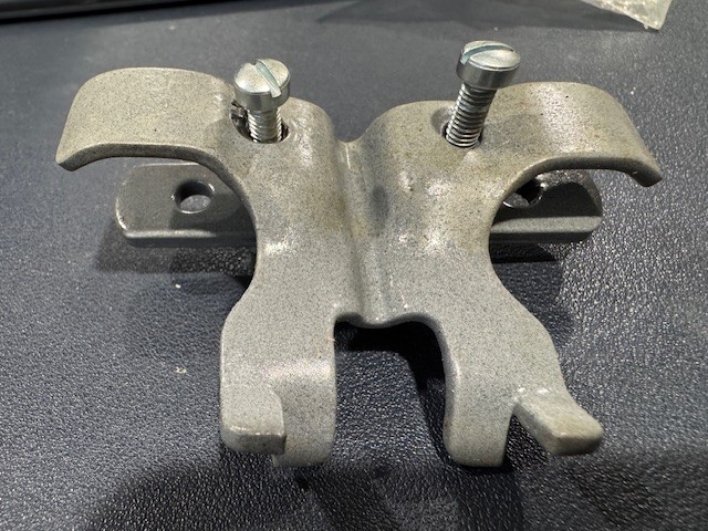 VINTAGE AFTER MARKET PLETSCHER RACK BRACKET SET INCLUDES SUPPORT READ CONDITION