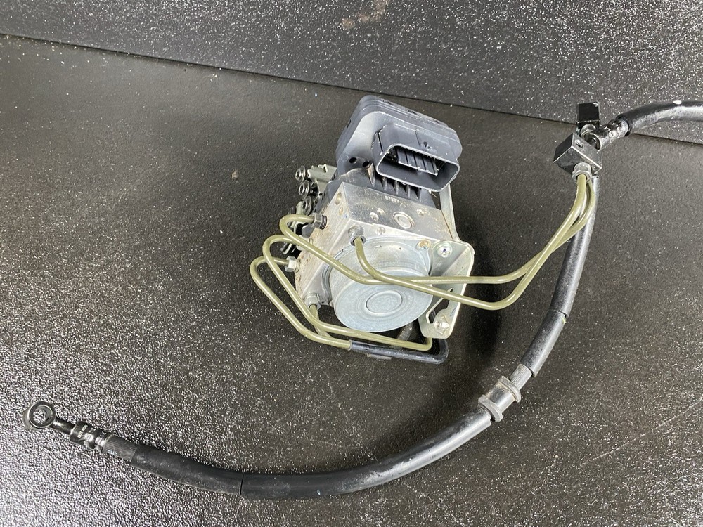 ♻️ 2018 Yamaha Niken ABS Pump Controller ♻️