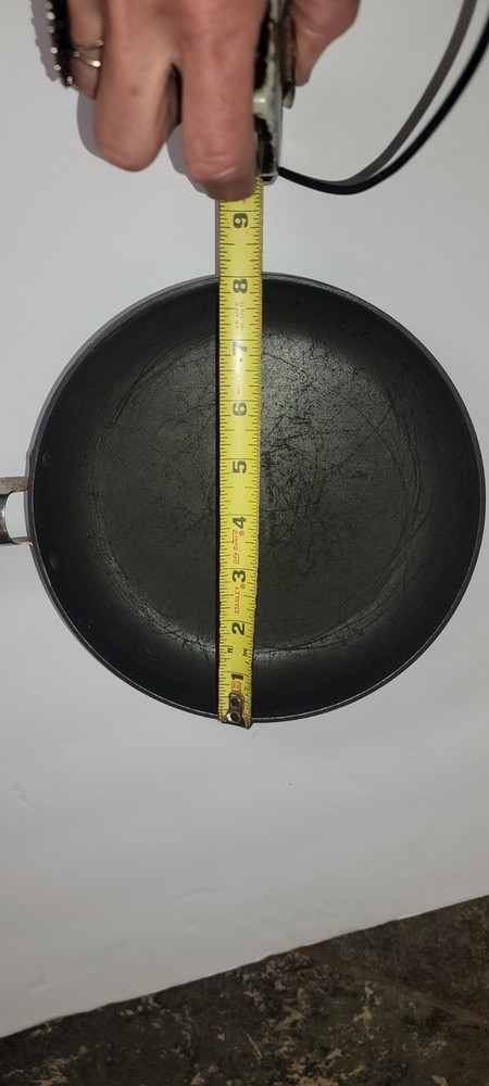 Thomas Professional Group 8" Pan No Lid