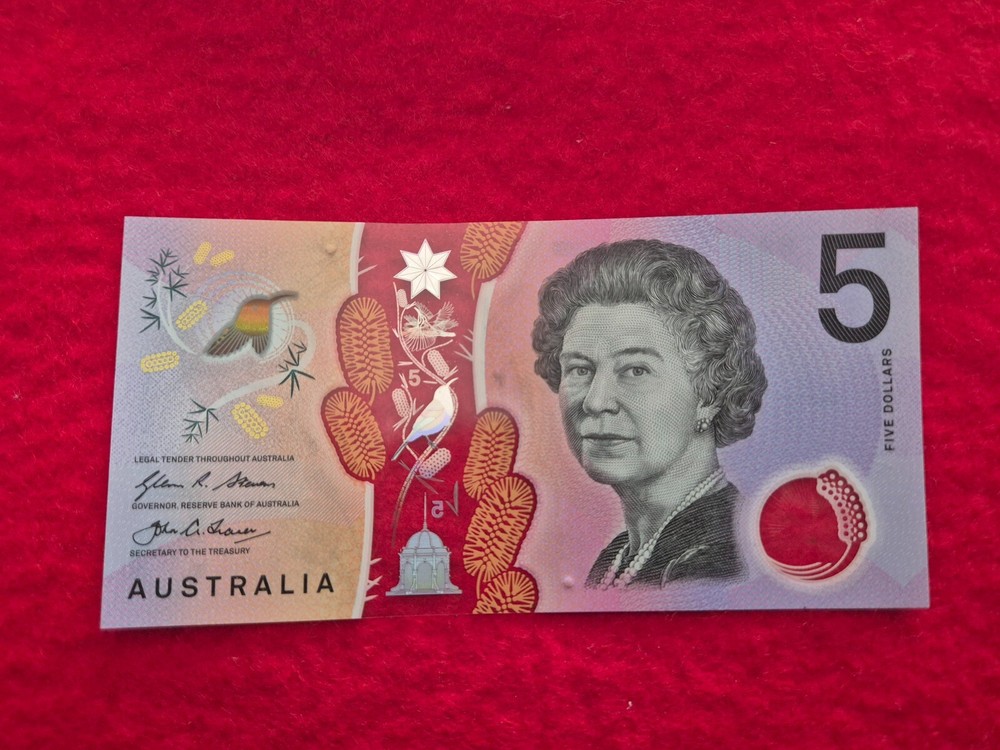 Australian 2016 $5 note first prefix AA