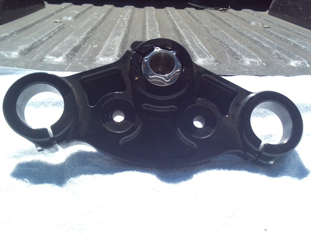 OEM 14-25 Harley Davidson Touring Front end Triple Trees MJK