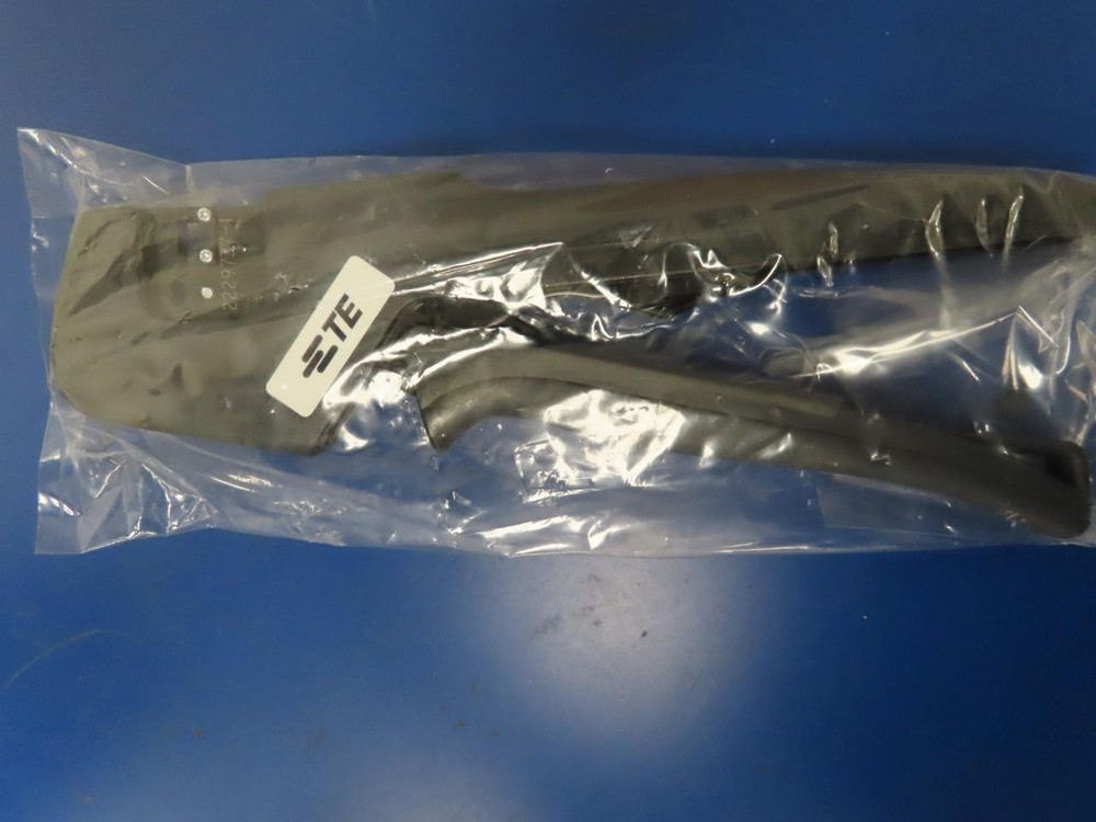 TE  2229737-1 MINI I/O PIERCING TYPE HAND TOOL