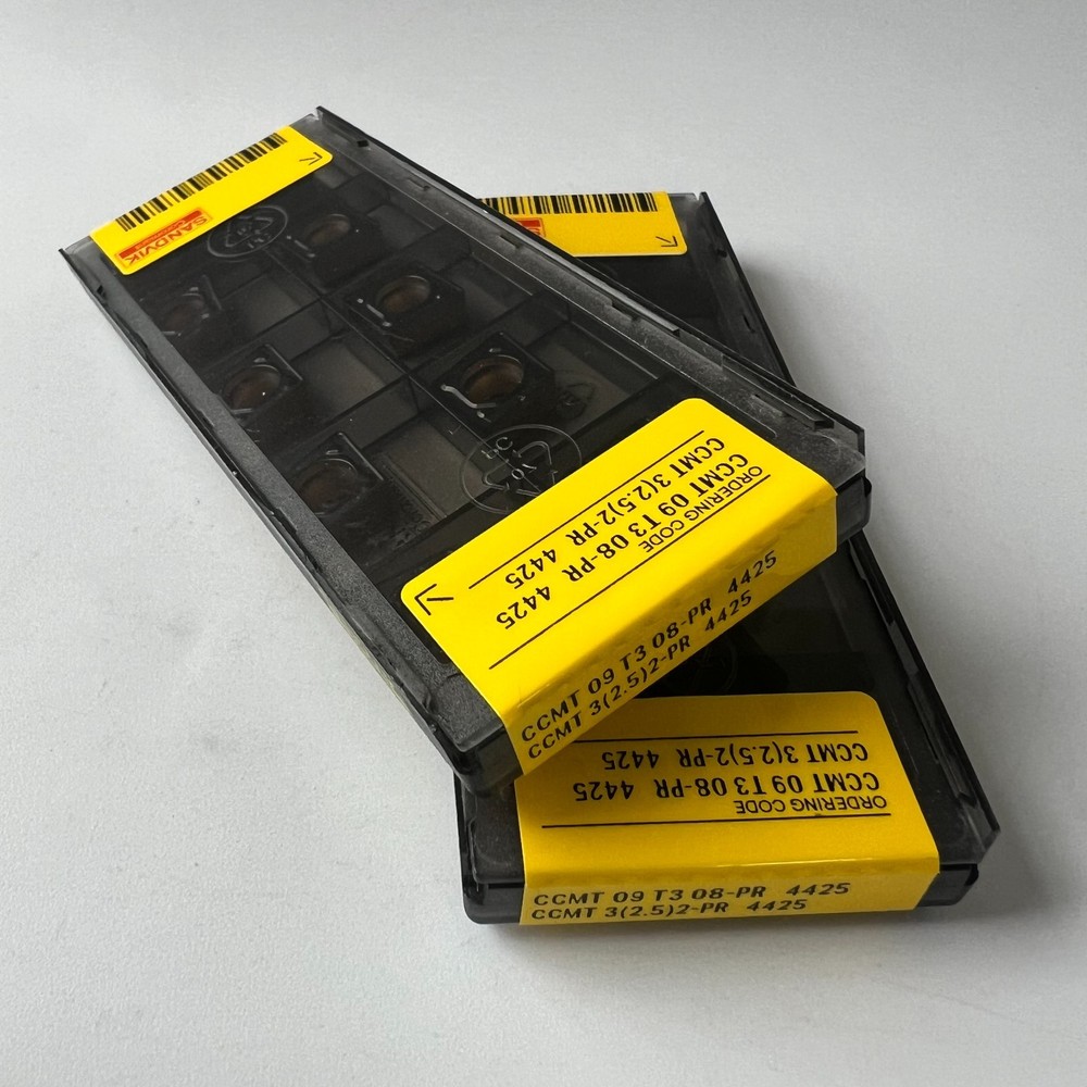 10Pcs/BOX Sandvik CCMT09T308-PR 4425