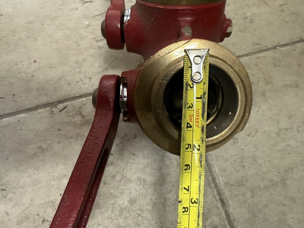 Two Handle Fire Hose Valve Fitting, one inlet - two outlet
