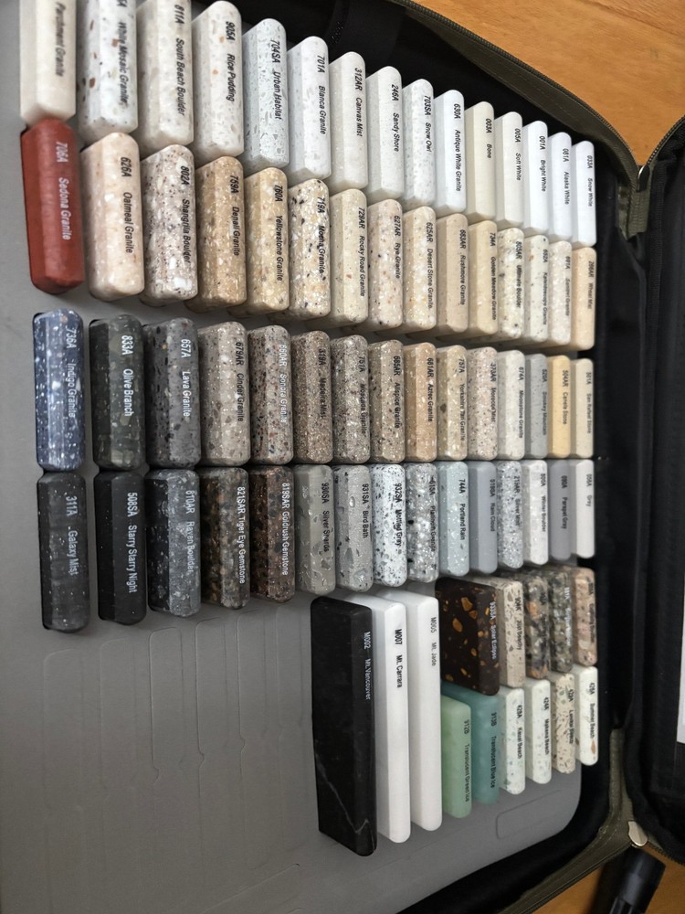 Solid Surface Acrilic Meganite Samples. Case of 70 Colors
