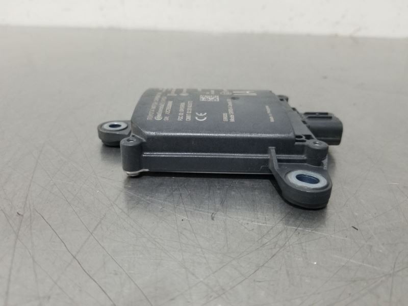 19 2019 LEXUS IS300 BLIND SPOT RADAR MODULE REAR LEFT DRIVER