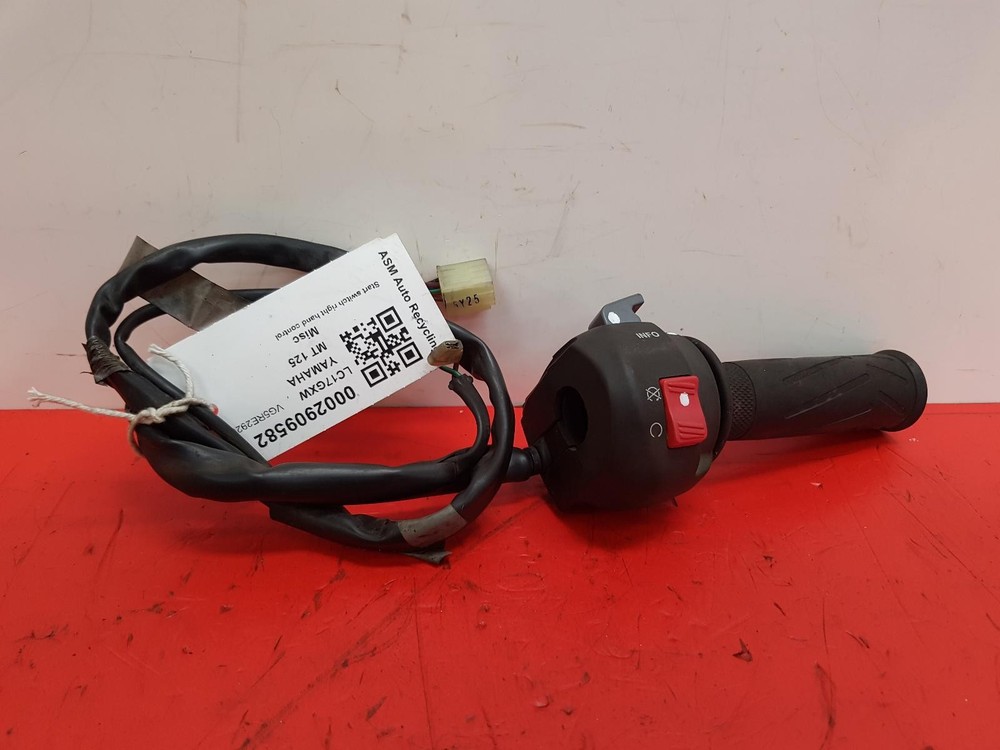 2017 YAMAHA MT 125 RIGHT START SWITCH ASSEMBLY