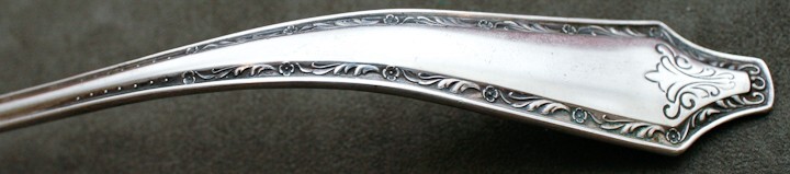 Oneida Alden Silverplate Metal Solid Gravy Ladle 1931