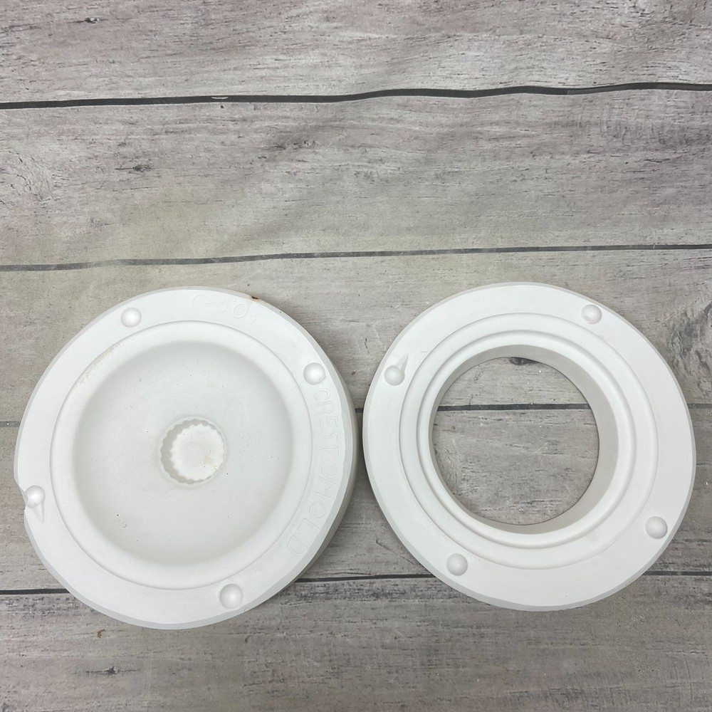 Vintage Unbranded Ceramic Casting Mold Oval Base