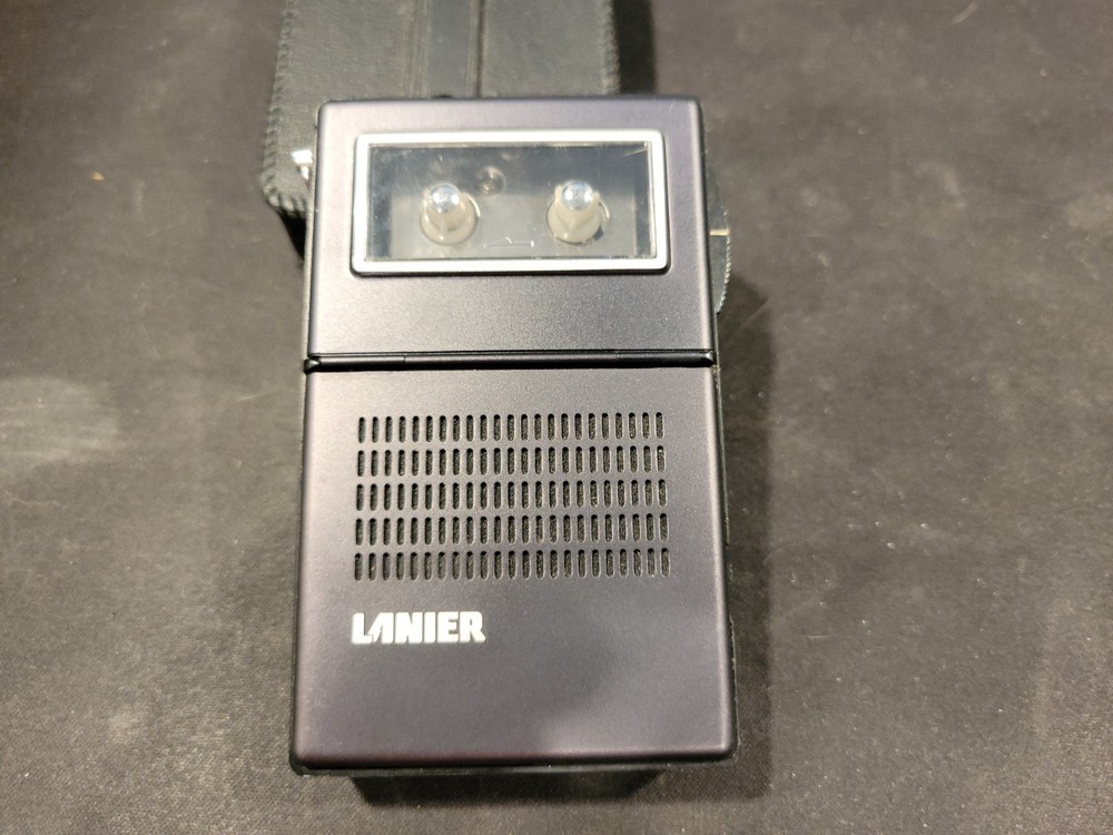 Lanier Model MS-105 Micro Cassette Recorder Tested Working w/ pouch