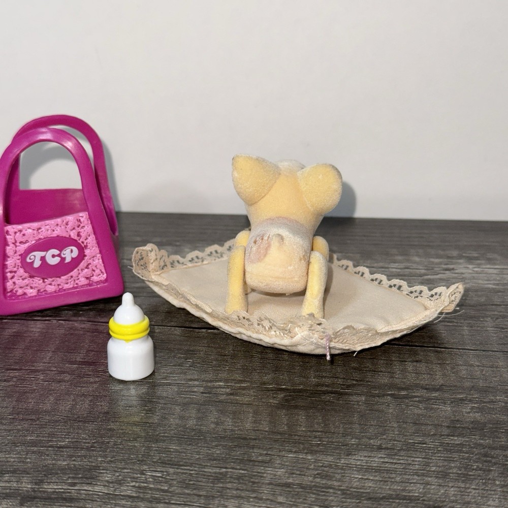 Toy Teck Teacup Piggies Mini Bottle Talking Interactive Figure