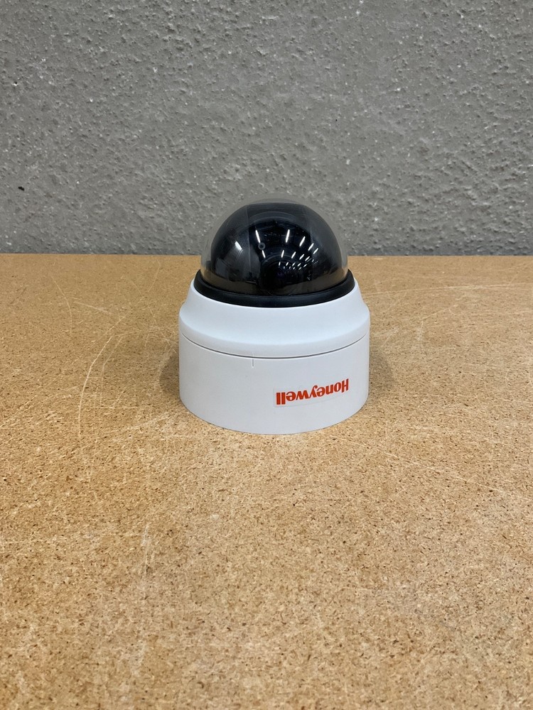Honeywell H3D2F1 Security Camera