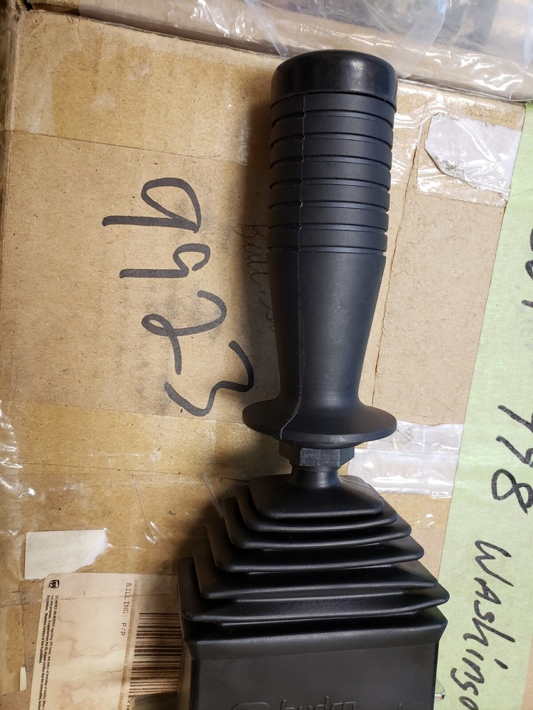 NEW Hydro Controls 86638 Hydraulic Joystick ( C1-4A)