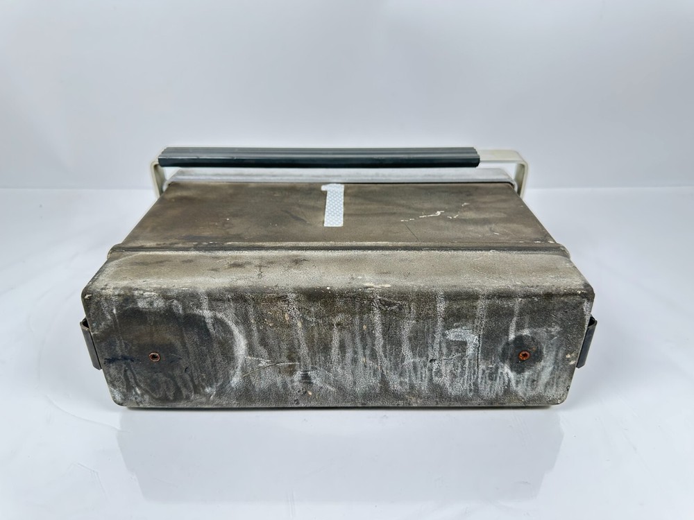 Hallicrafters PC-210M Porta Command Solid State 2 channel FM transceiver