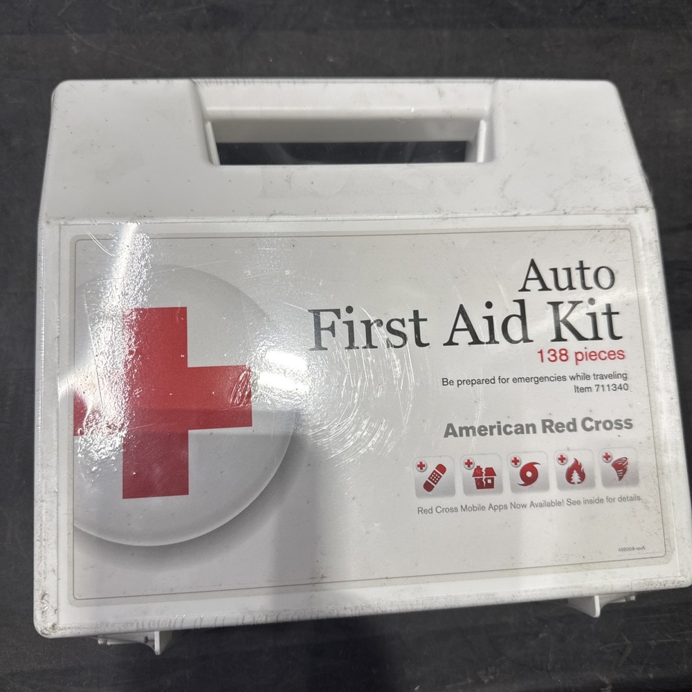 711340 Auto First Aid Kit