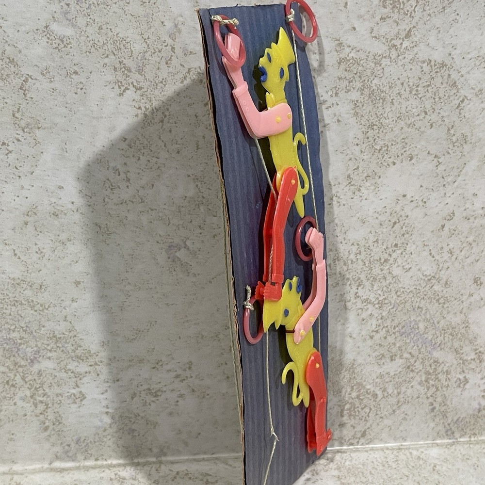 Vintage Chemtoy Plastic Climbing Monkey Race Pull String Novelty Toy READ