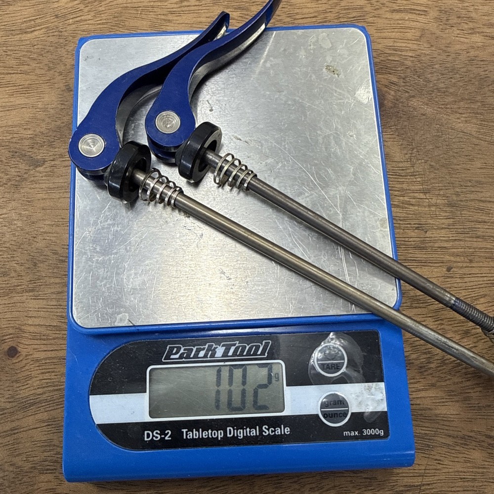 Salsa Front Rear Wheel Quick Release Skewer Pair 130/135m Blue