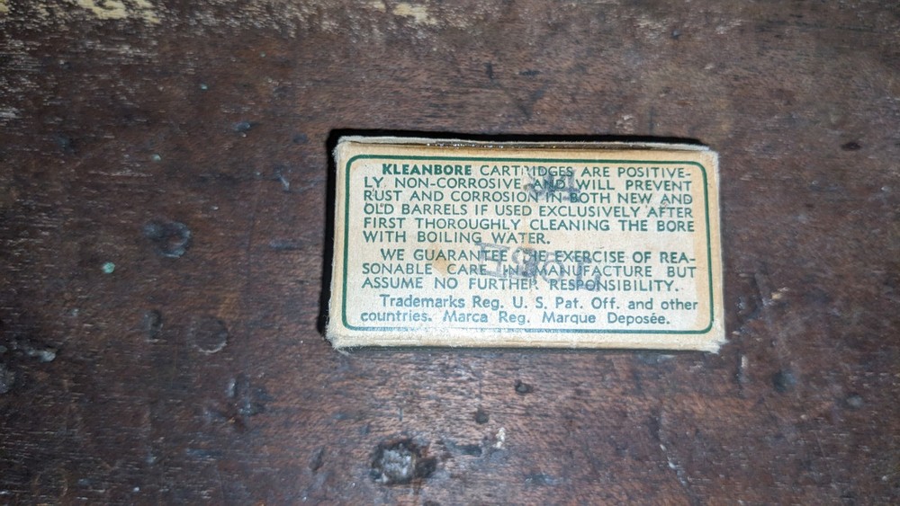 Vintage Remington UMC 22 Ammo Box. Empty.