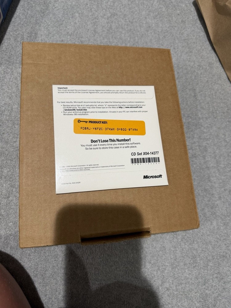 Microsoft Windows 98 SE Upgrade COMPLETE w/ Key Floppy Disk Vintage PC Software